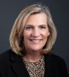 Lynn Falcone headshot