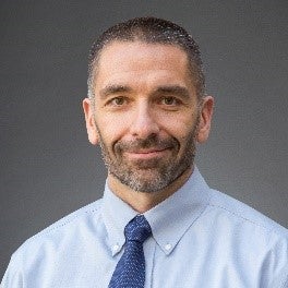 Robert Onders headshot