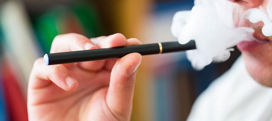 CDC: Over 2.5 million adolescents use e-cigarettes